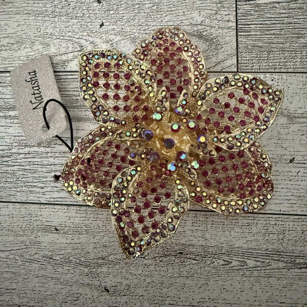 NATASHA GOLD TONE CRYSTAL ARORA BOREALIS RHINESTONE ORCHID FLOWER BROOCH PIN NEW